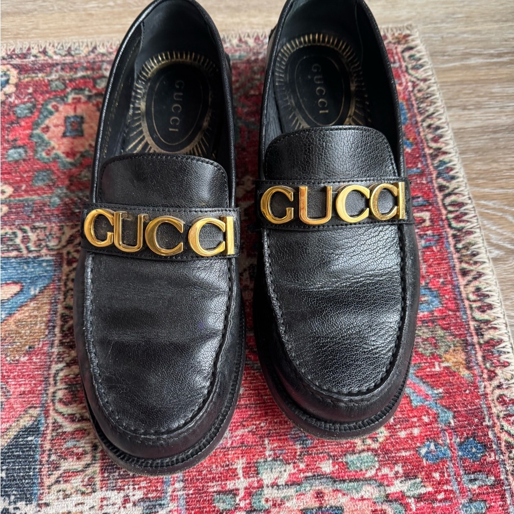 Gucci Woman’s Leather Logo Loafers with Gold Hardware Sz 39.5 or woman’s 9.5
